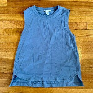 Athleta Crew Neck Top